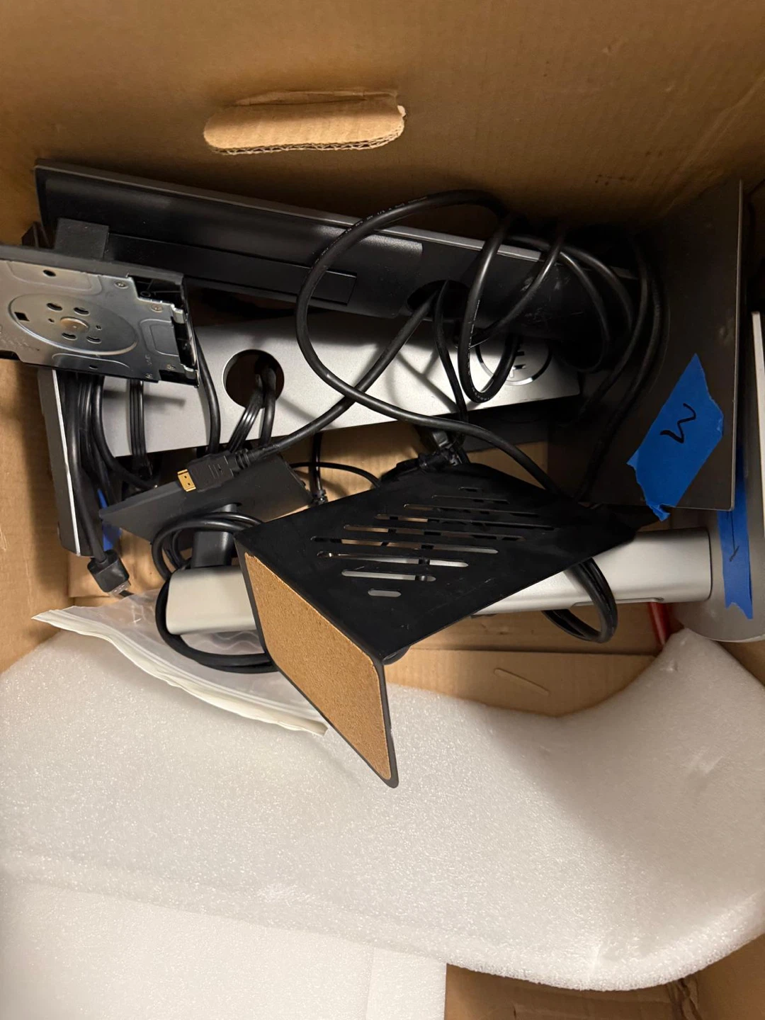 Dell Monitors, Keyboards, and Mice Bundle - photo 3