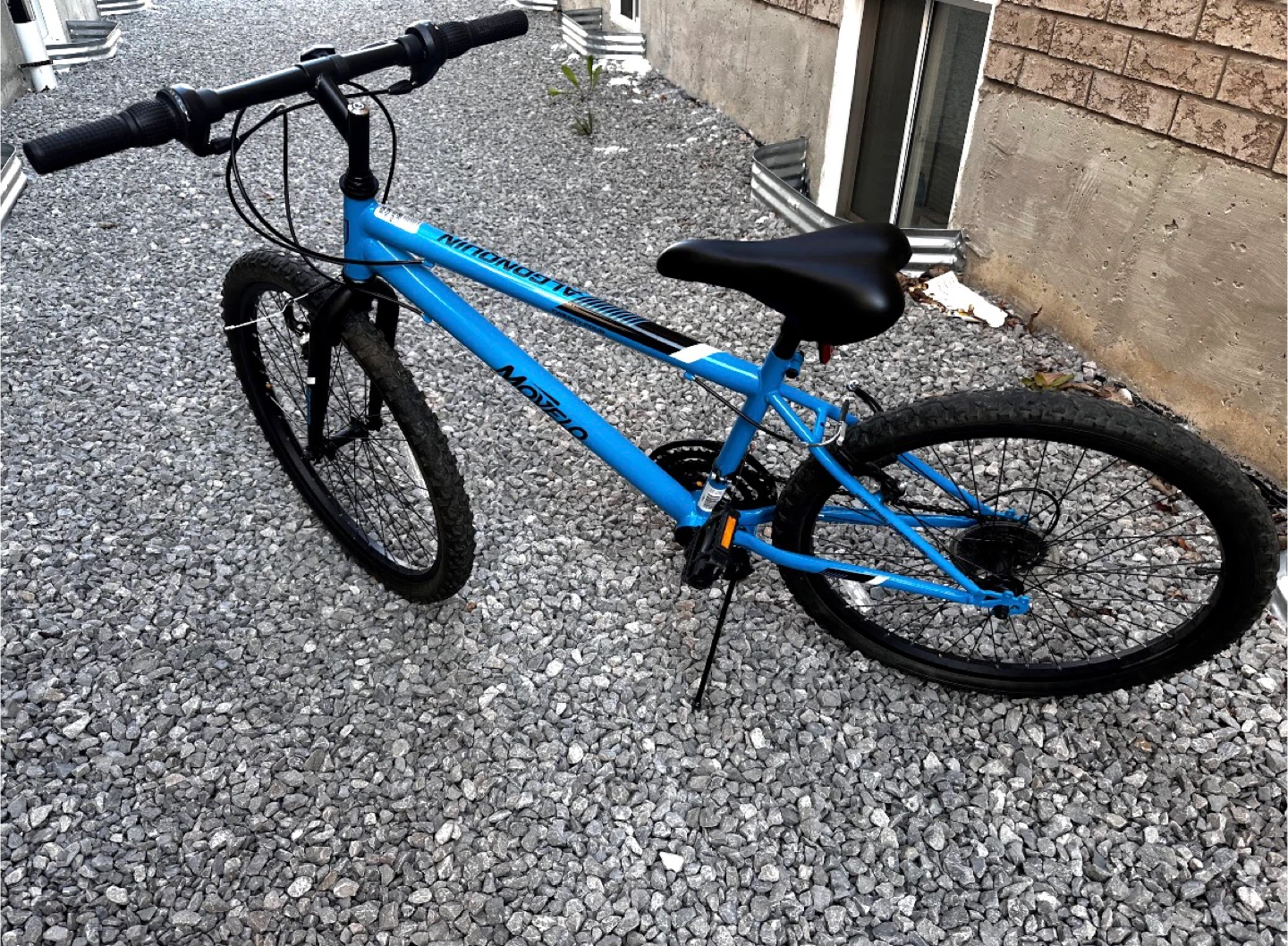 Movelo Blue Mountain Bike - photo 2