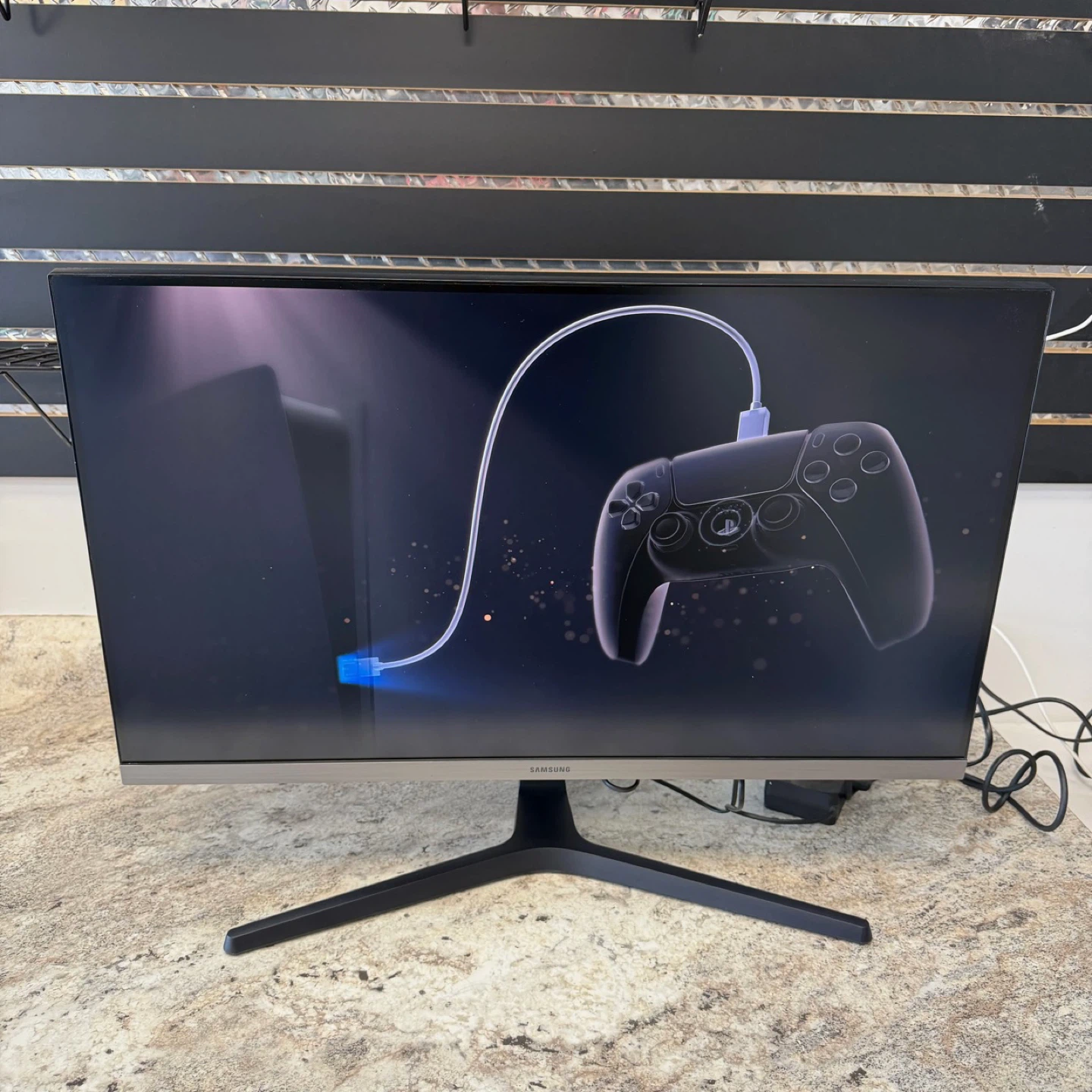 Samsung U28R550UQN 28-inch 4K Monitor