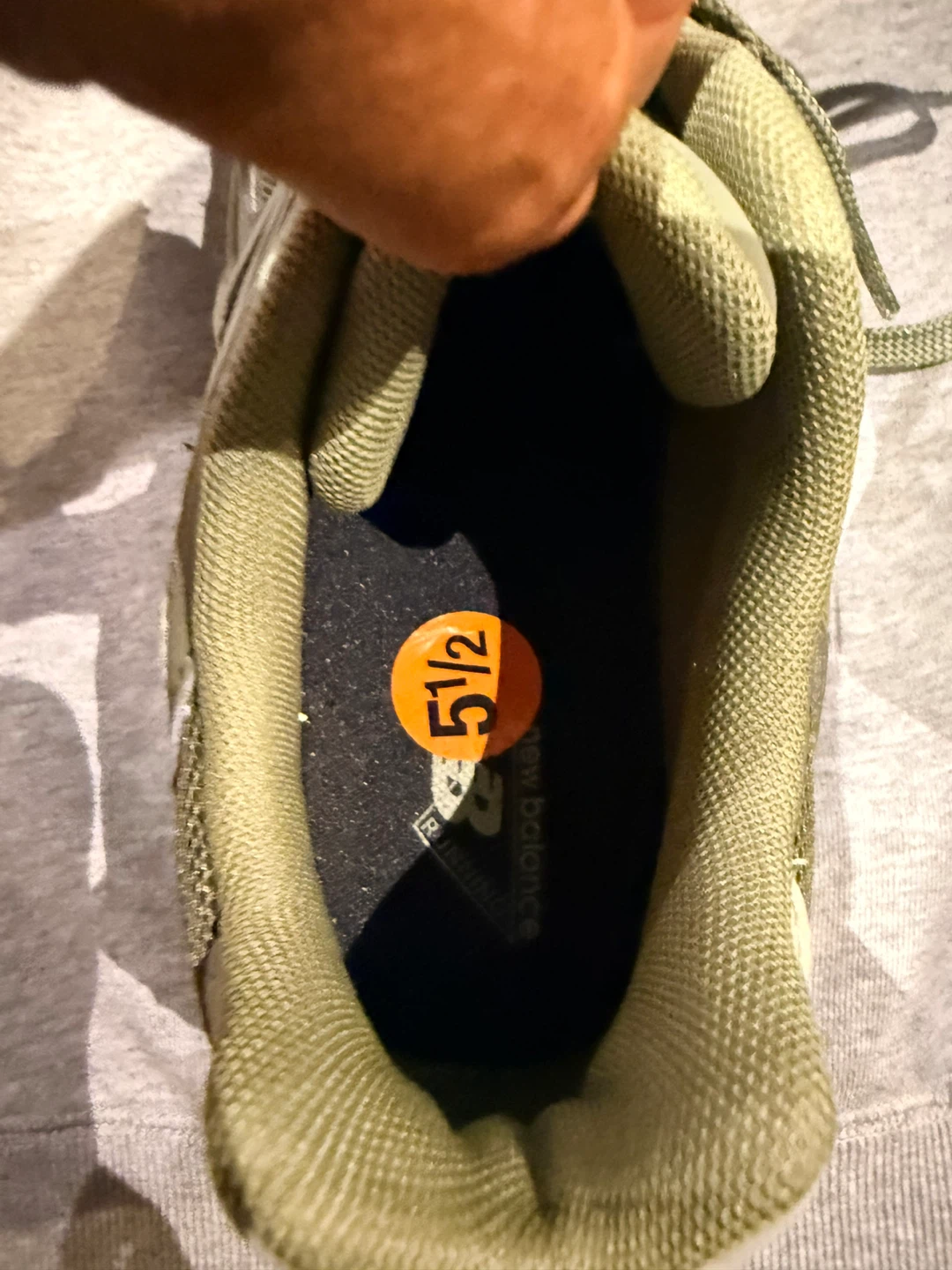 Brand new New Balance 9060 Sneakers - Green Sz. 5.5 - photo 4