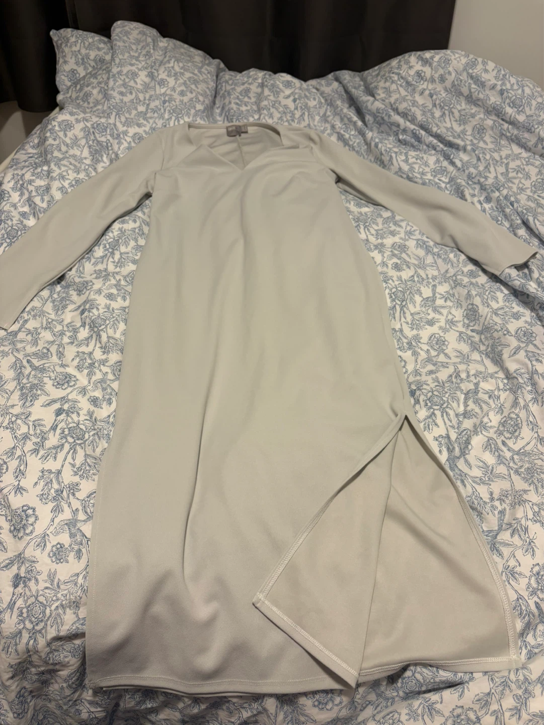 ASOS Long Sleeve V-Neck Dress Size 4 - photo 3