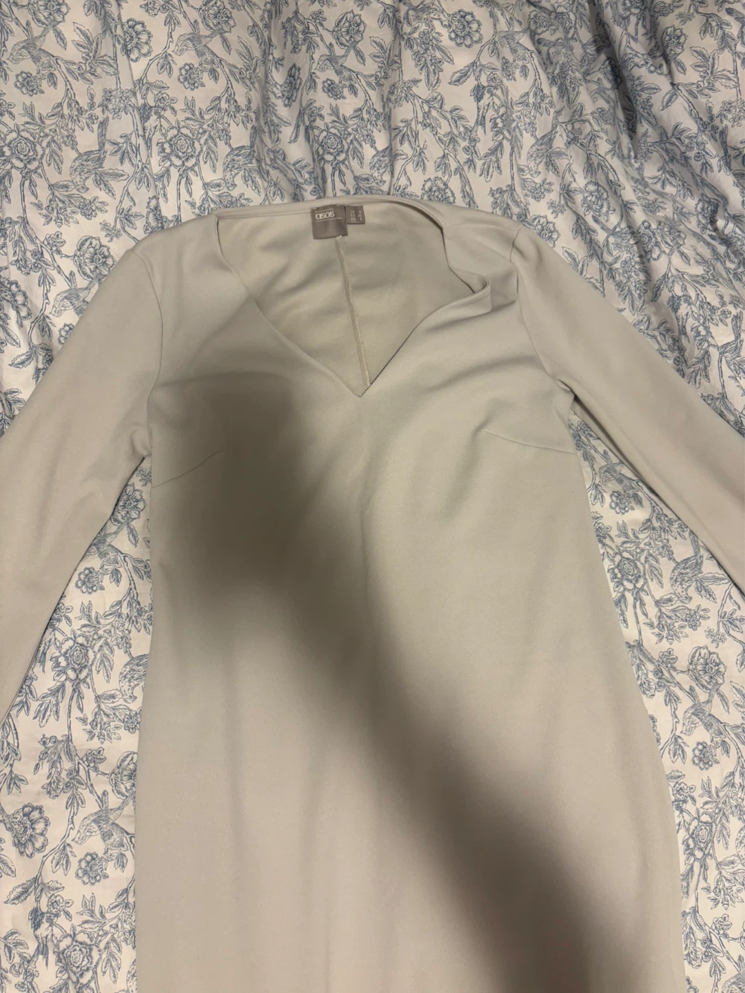 ASOS Long Sleeve V-Neck Dress Size 4