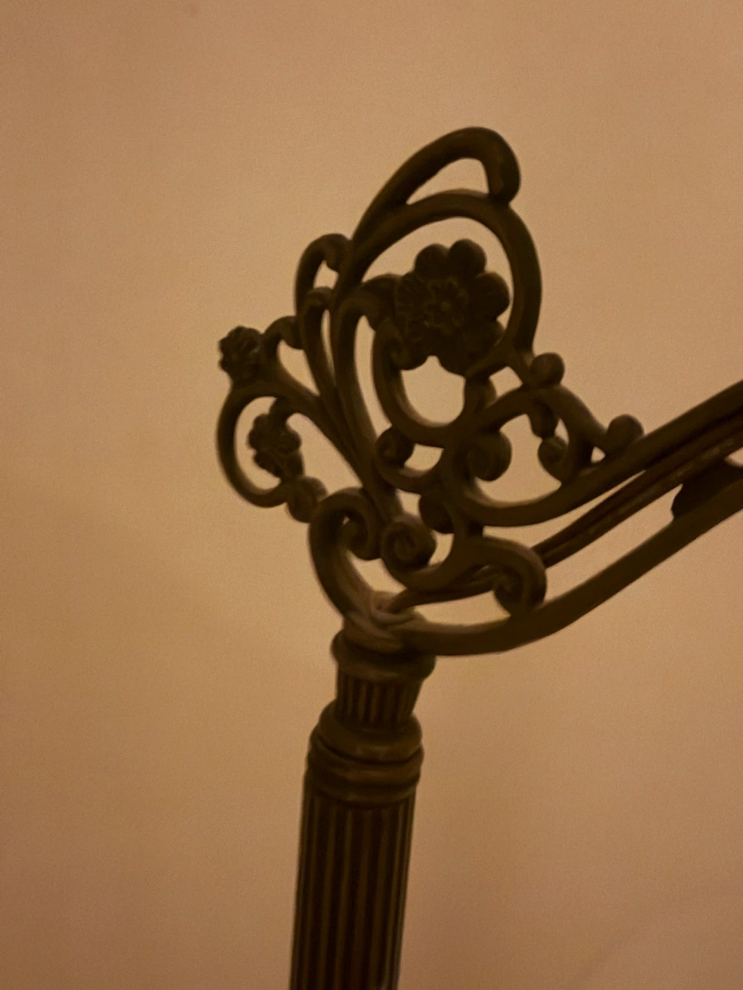 Vintage Floor Lamp with Frosted Shade - photo 3