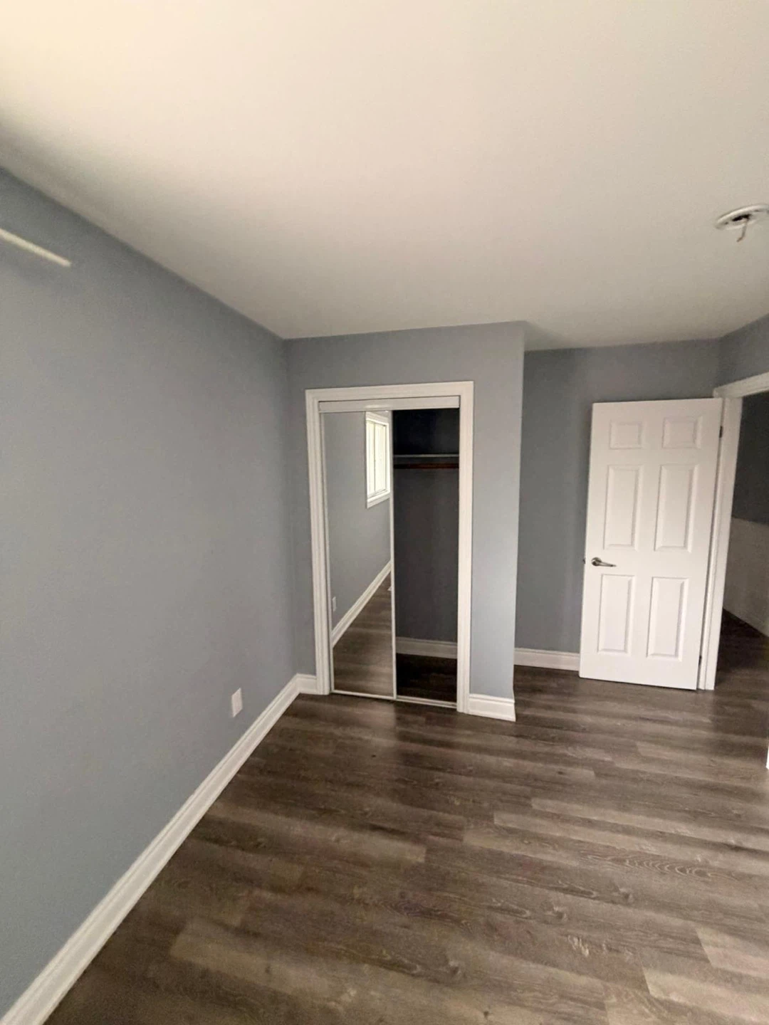 1room house for rent steel and dixie rd - photo 3