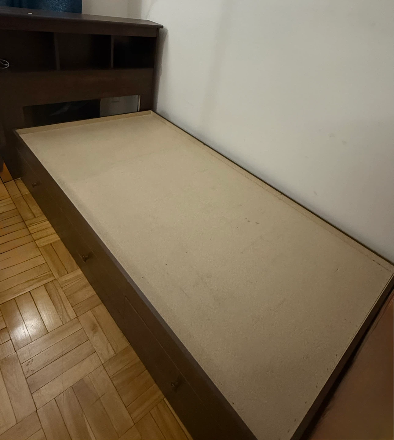 2 Twin / Single size beds