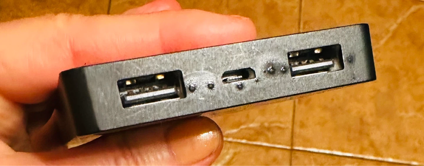 Mophie Powerstation Plus XL Portable Charger - photo 2
