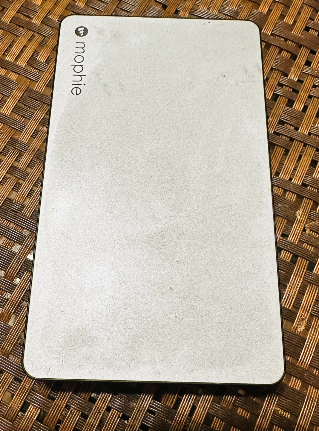 Mophie Powerstation Plus XL Portable Charger - photo 5