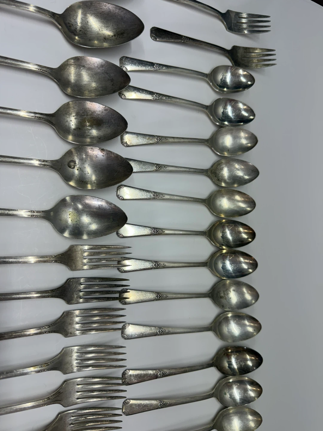 Silver Plated Cutlery Set - Spoons, Forks, and Knife - photo 5