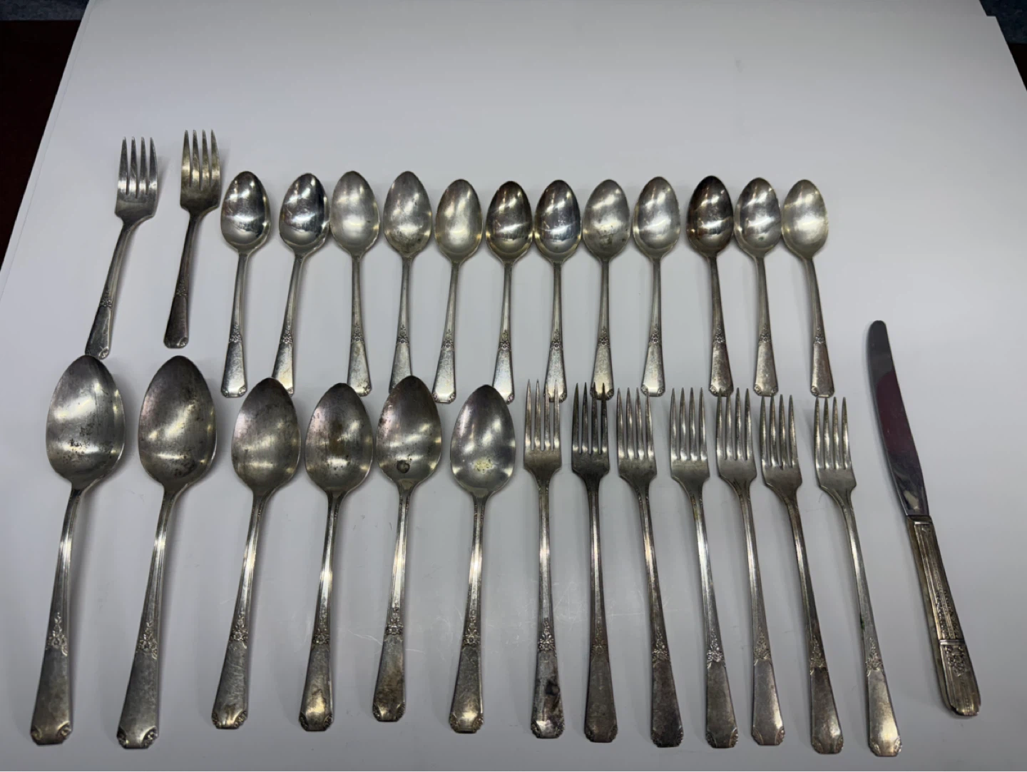 Silver Plated Cutlery Set - Spoons, Forks, and Knife