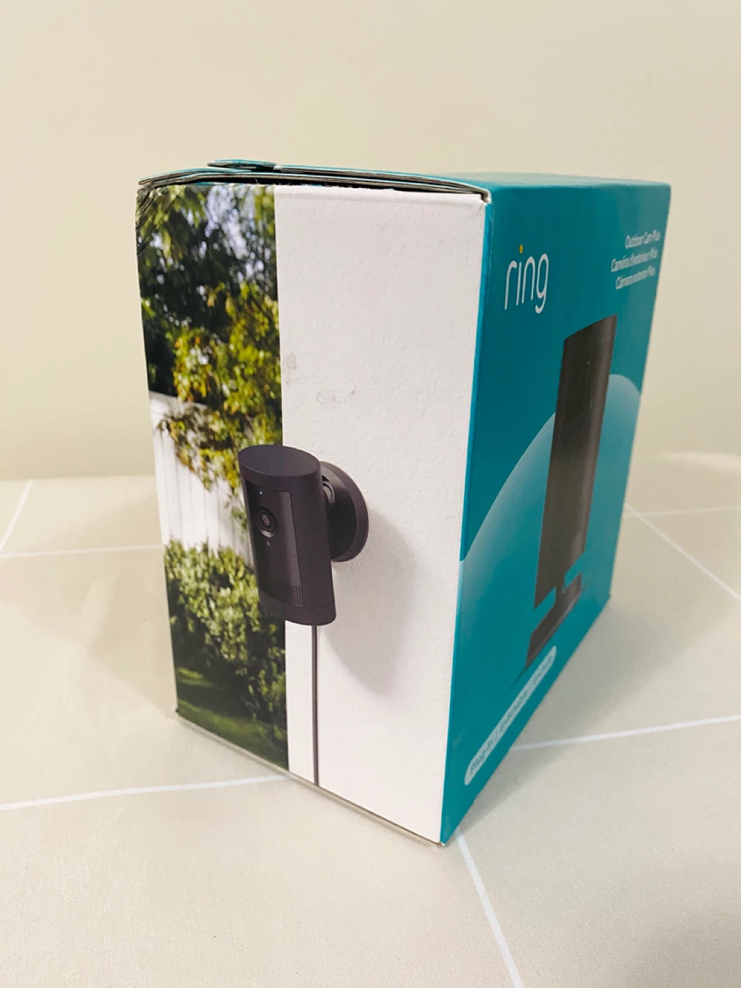Ring Outdoor Cam Plus (Plug-In) – New, Sealed - photo 2