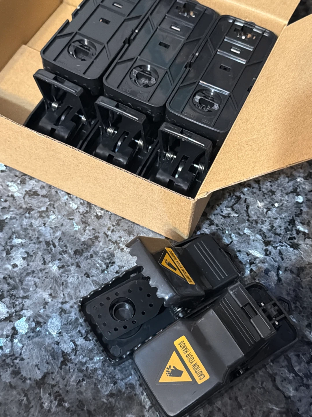 Set of 8 Black Mouse Traps