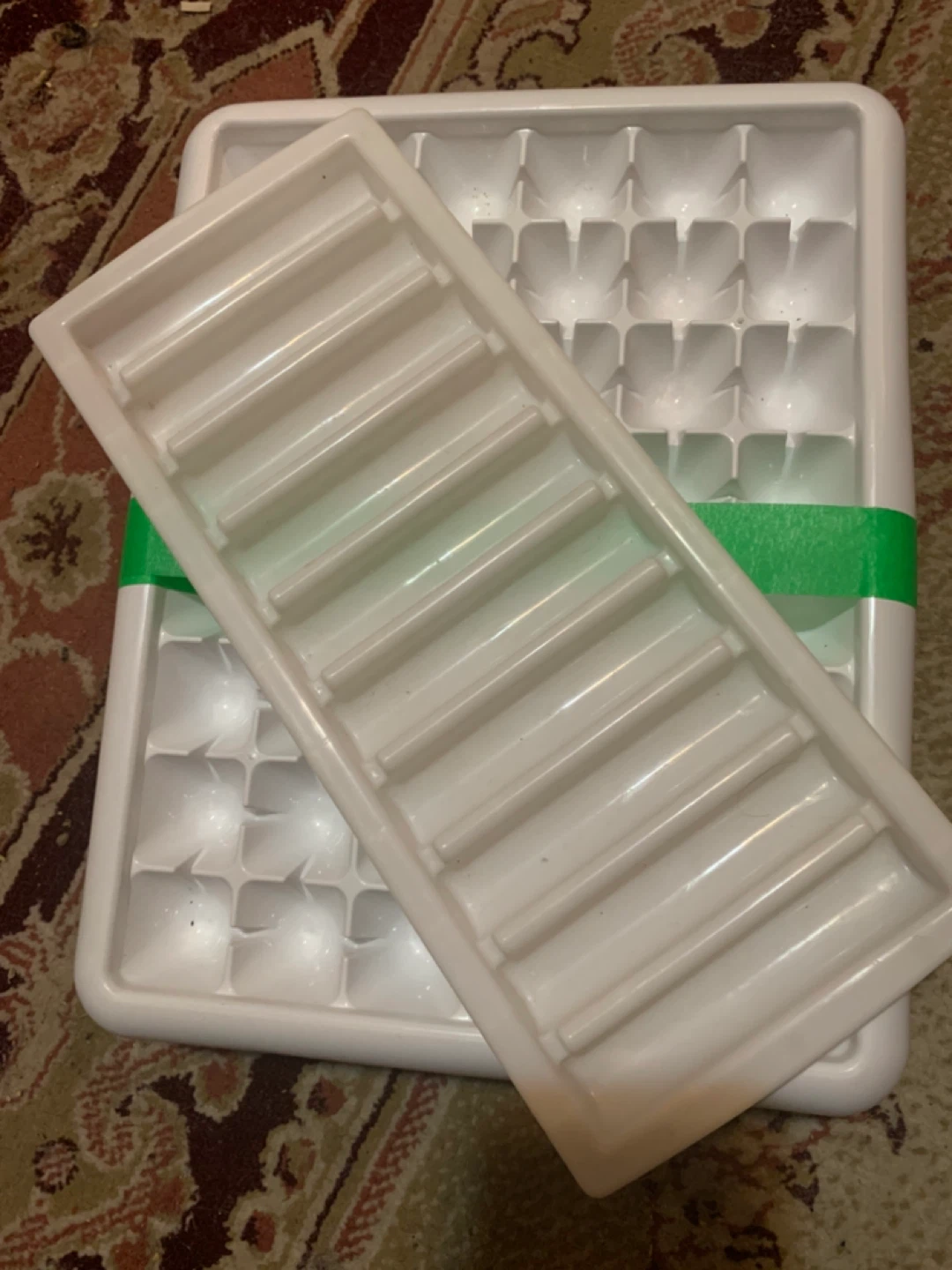 3 White Ice Cube Trays