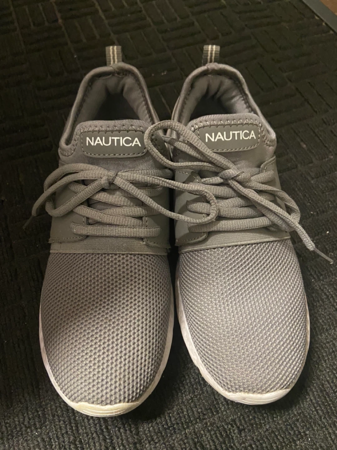Nautica Youth Running Shoes - US 4 (Women’s size 5.5-6) - photo 2