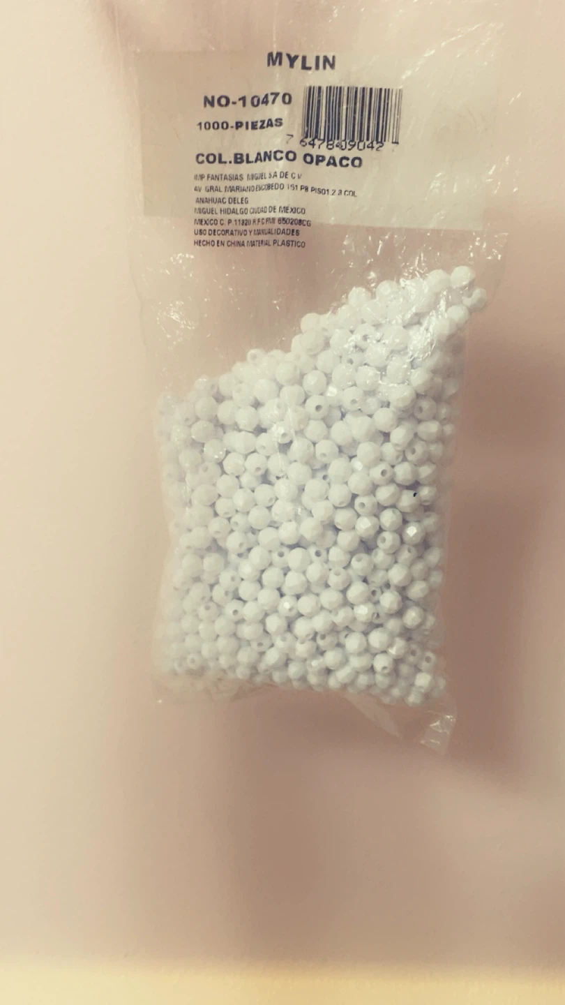 Micheals 1000-Piece White Beads