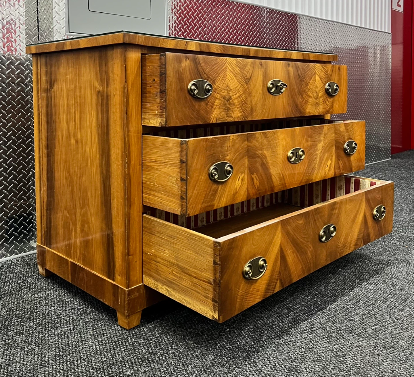 Vintage Art Deco 3-Drawer Chest (FREE DELIVERY) - photo 3