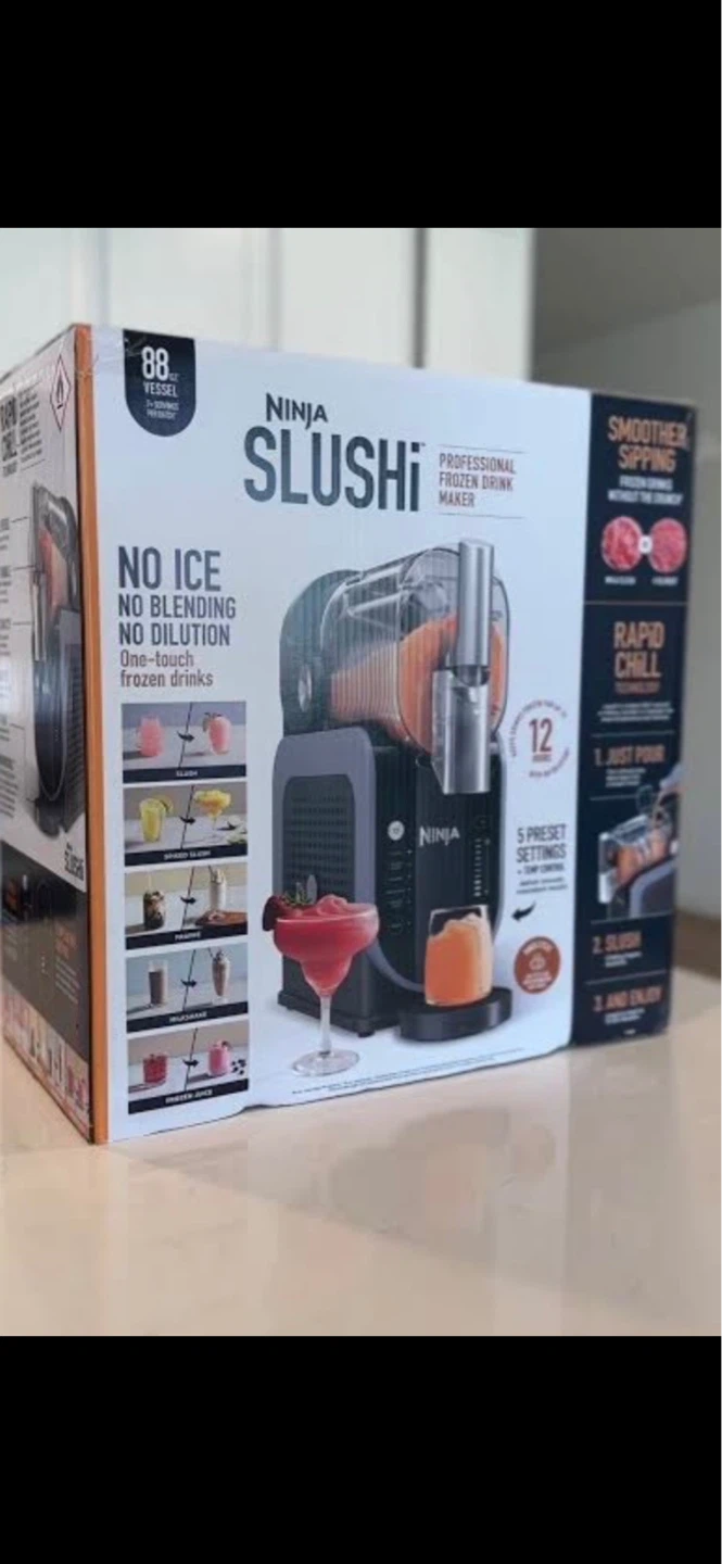 Ninja Slushi Professional Frozen Drink Maker