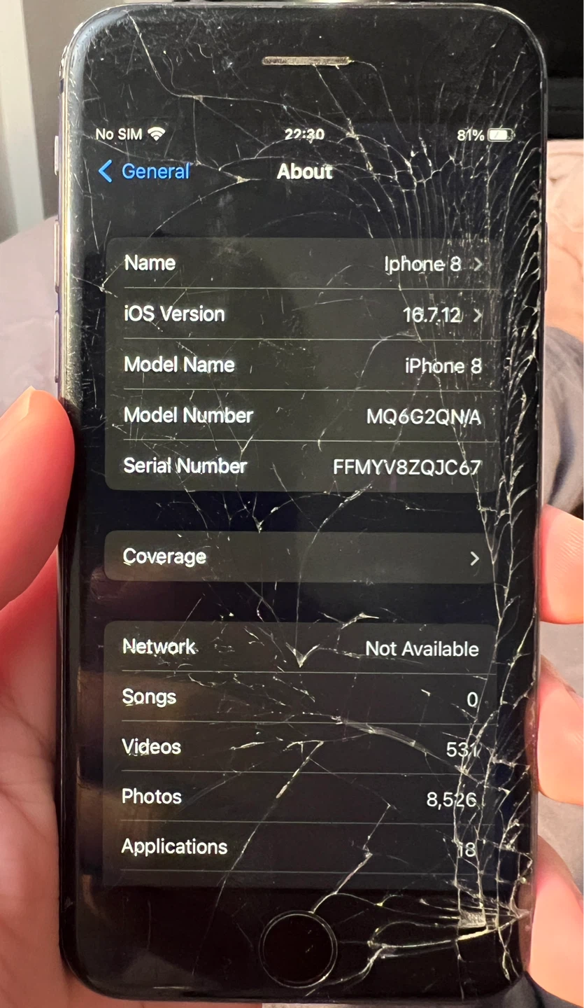 iPhone 8 64gb- Black - photo 3