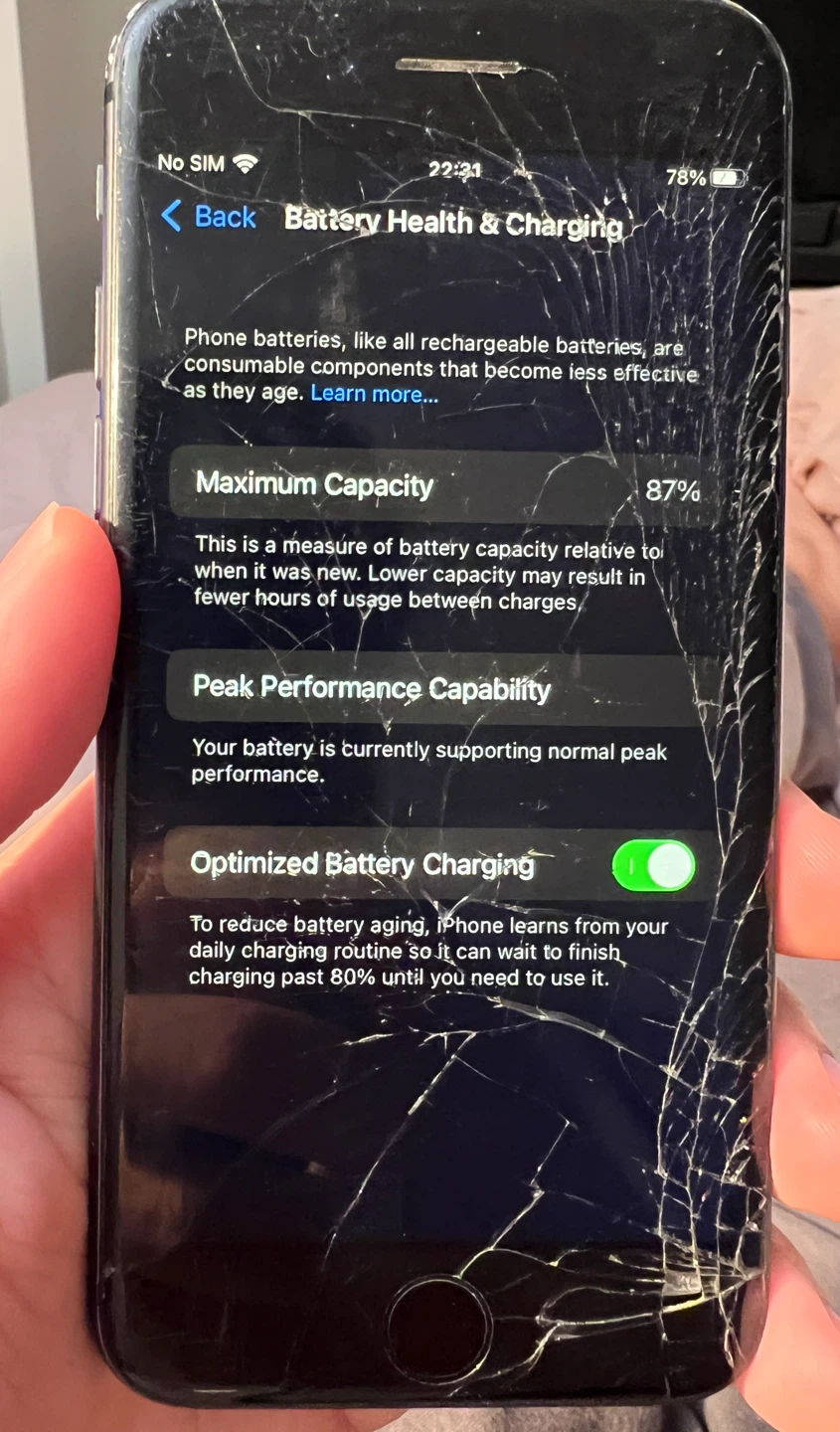 iPhone 8 64gb- Black - photo 4