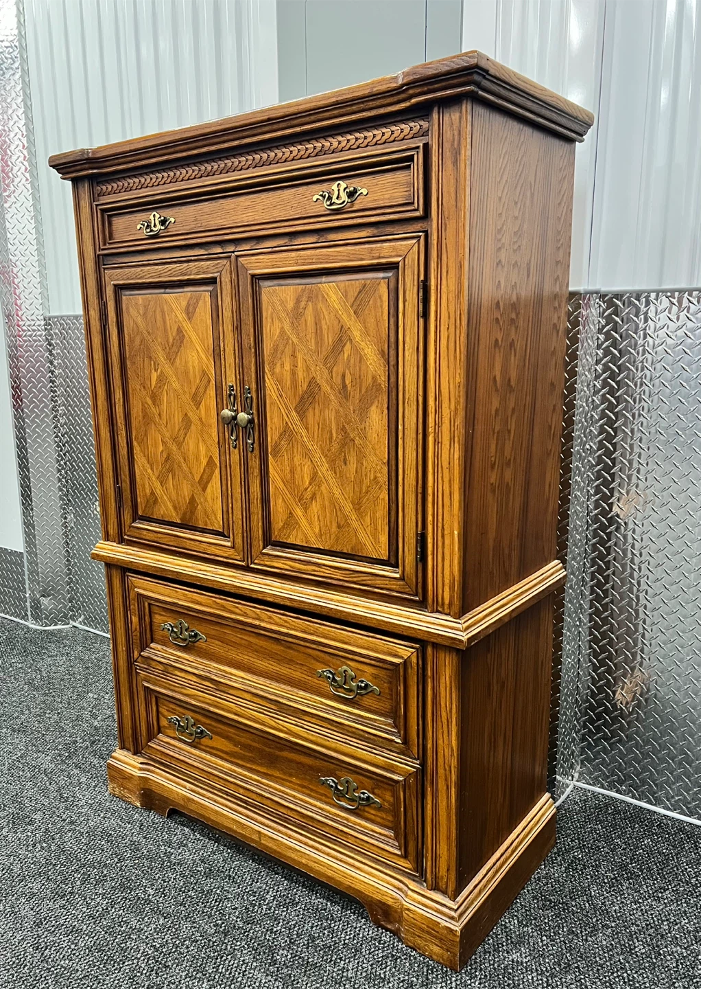 Vintage Armoire Dresser (FREE DELIVERY) - photo 5