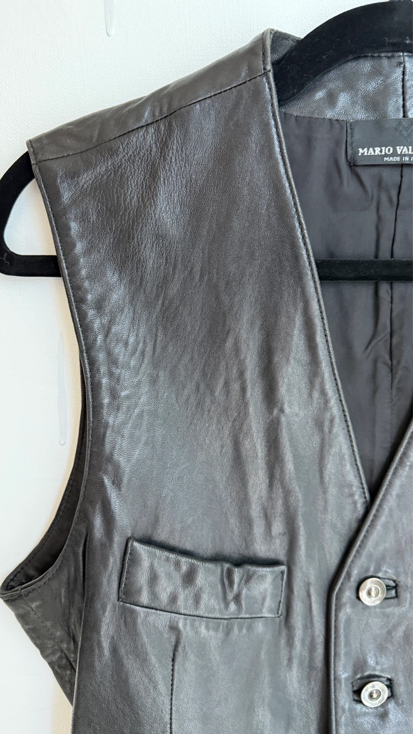Mario Valentino Black Leather Vest size L - photo 4