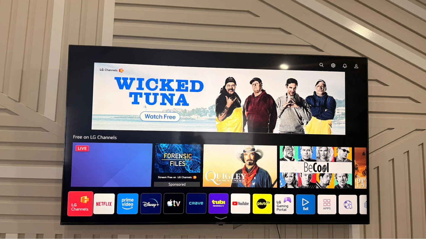 TV for sale-LG (75inches)4K Smart UHD TV (Like New) with box.