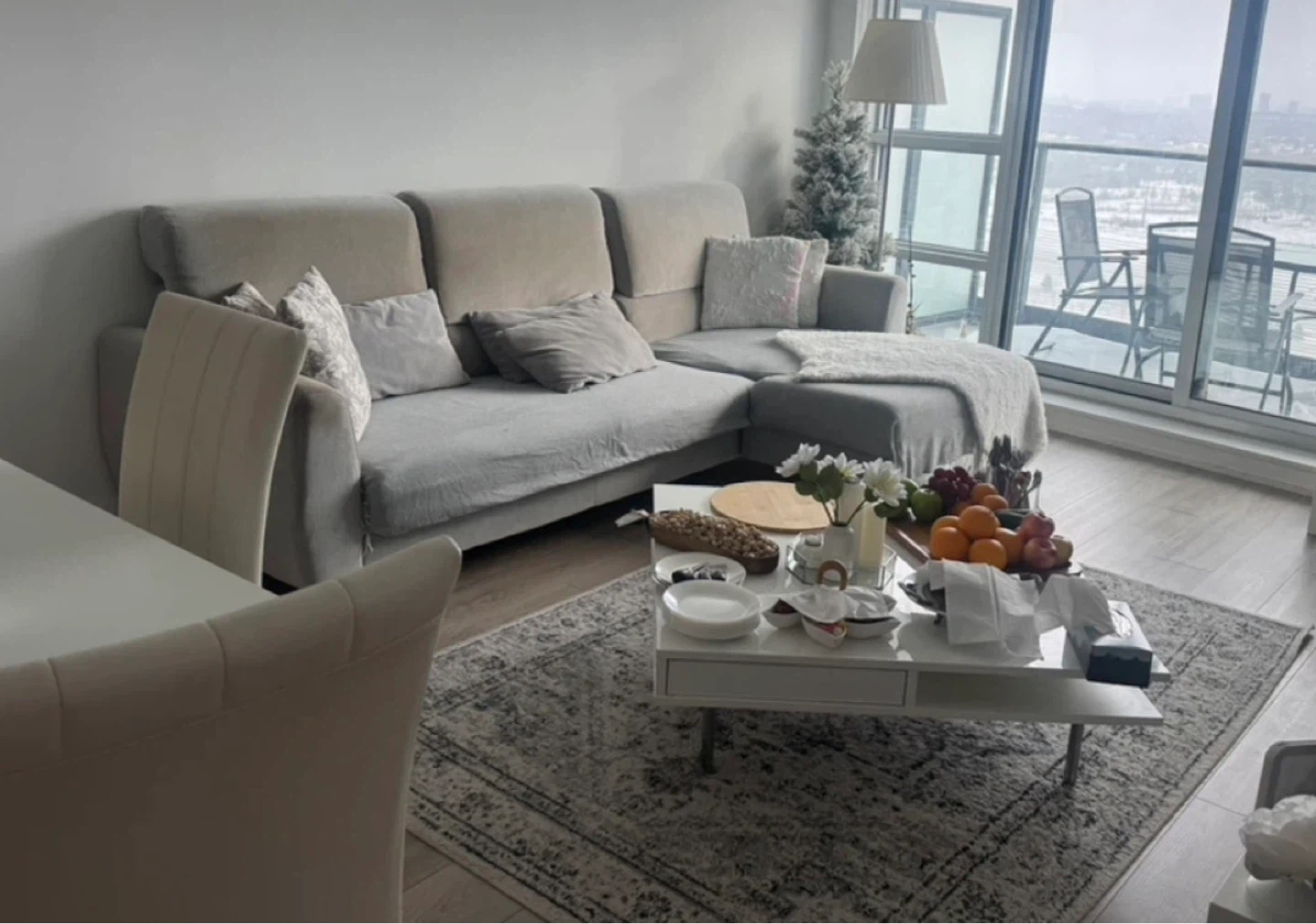 Grey Sectional Sofa with Chaise