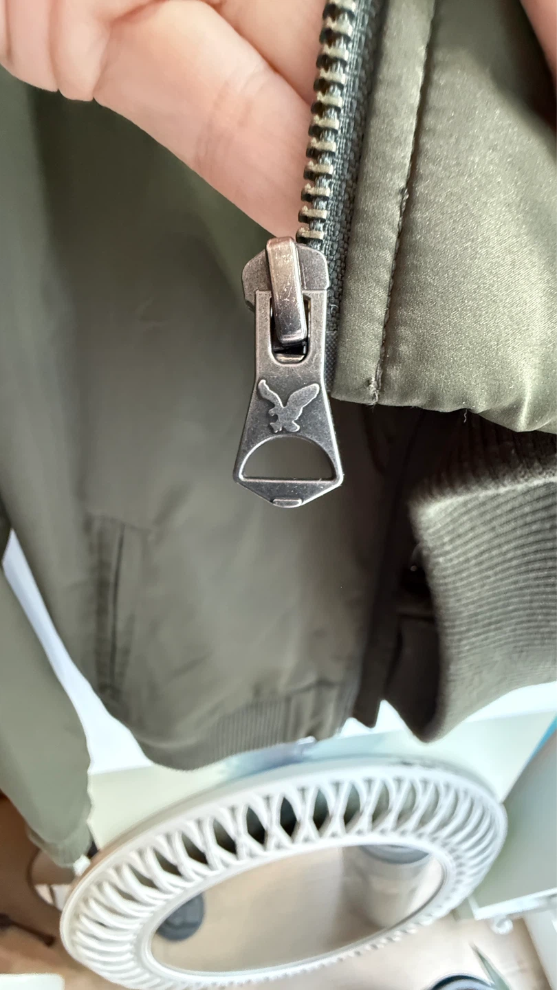 American Eagle Outfitters Men's Olive Green Bomber Jacket - photo 3