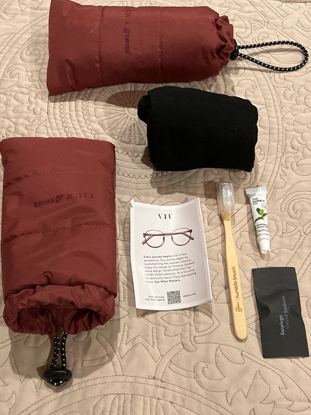 SWISS Business Amenity Kit with VIU Eyewear Collaboration