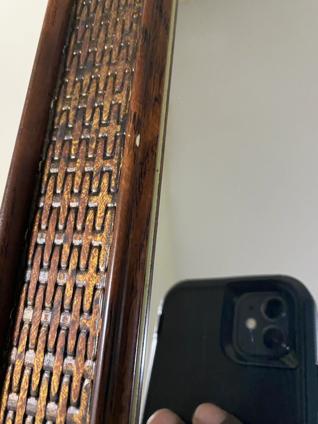 Wood Framed Decorative Mirror (23” x 11”) – Good Condition - photo 3
