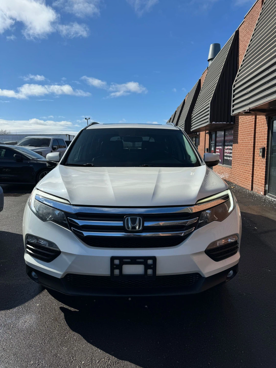 Very Clean Certified 2017 Honda Pilot with only 106k Mileage - photo 2