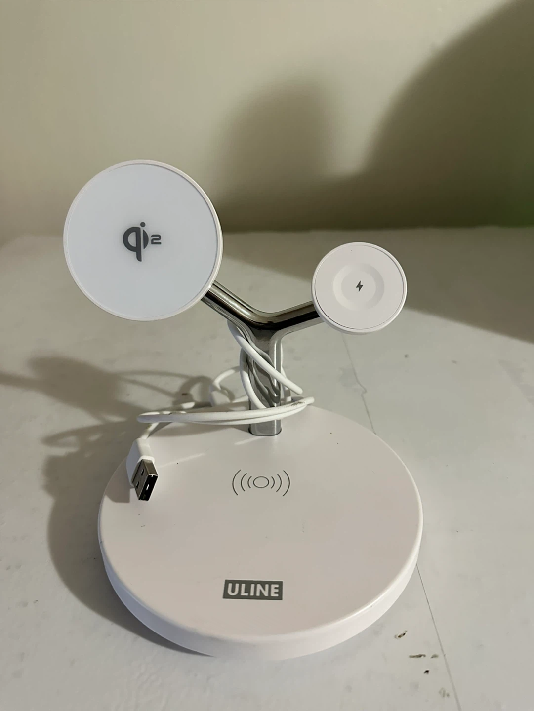 ULINE Wireless Charging Stand
