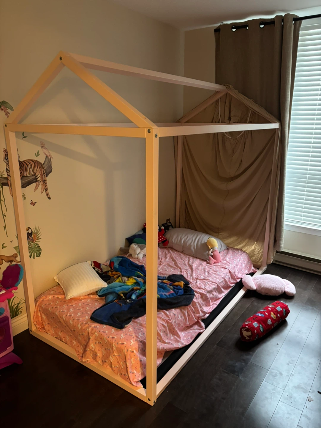 Pink House Bed Frame - photo 2