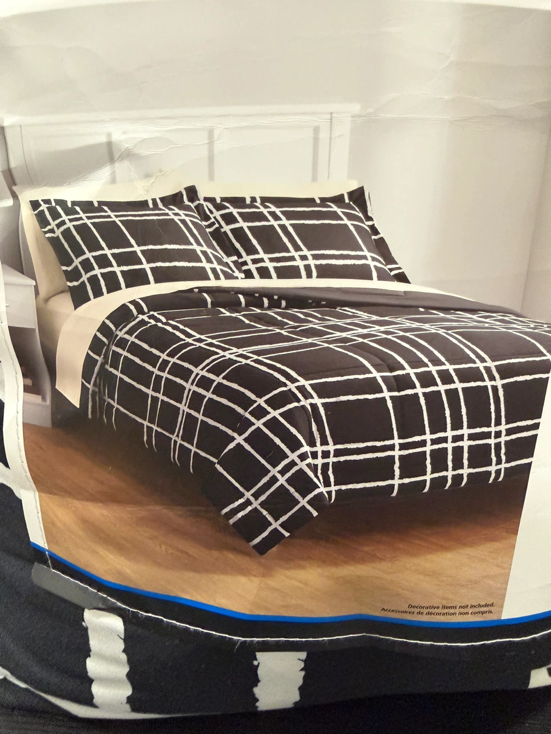 Mainstays Queen Bed-in-a-Bag 7-Piece Comforter Set