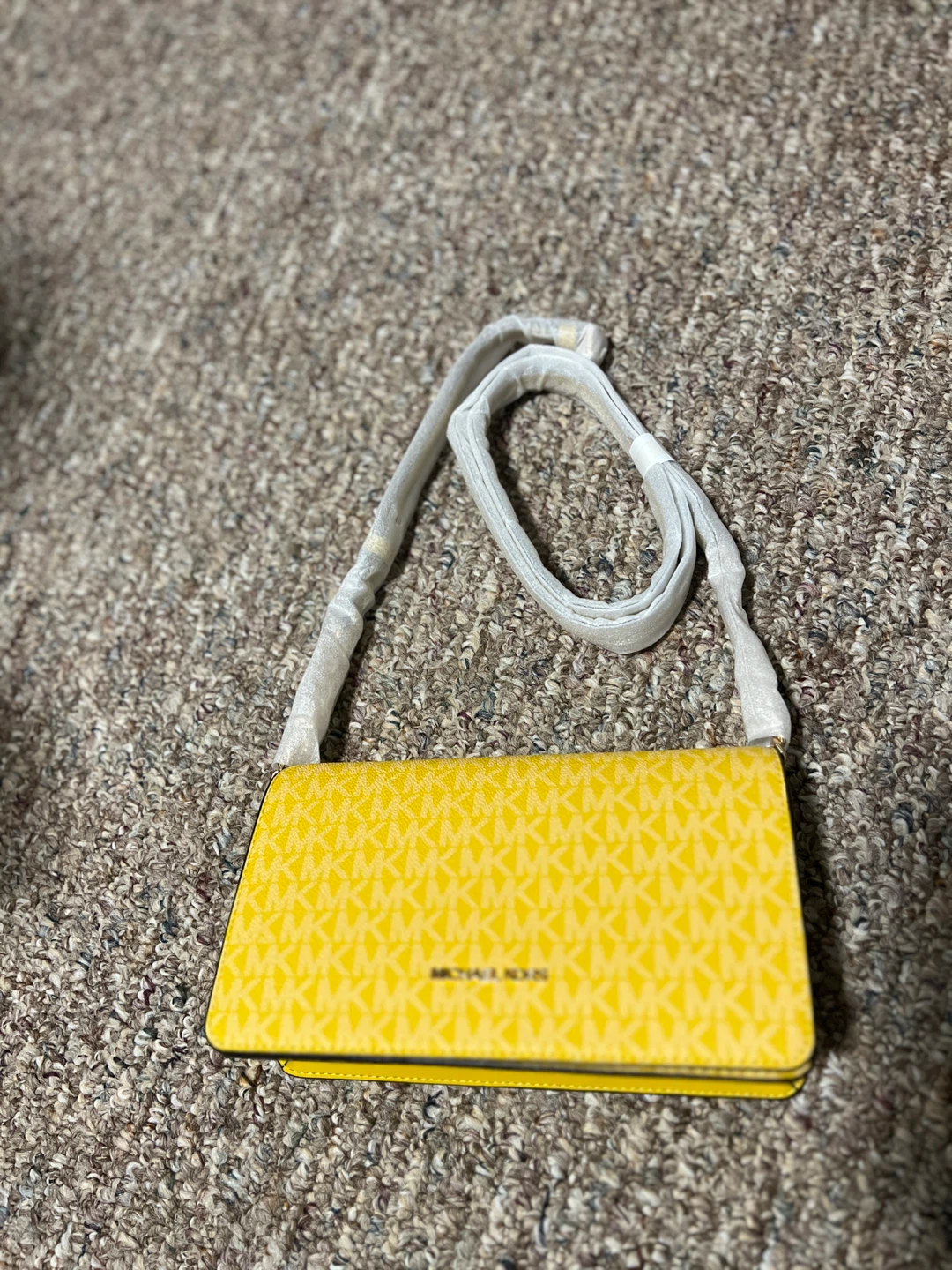 Michael Kors Jet Set Travel Yellow Logo Crossbody Bag - photo 4