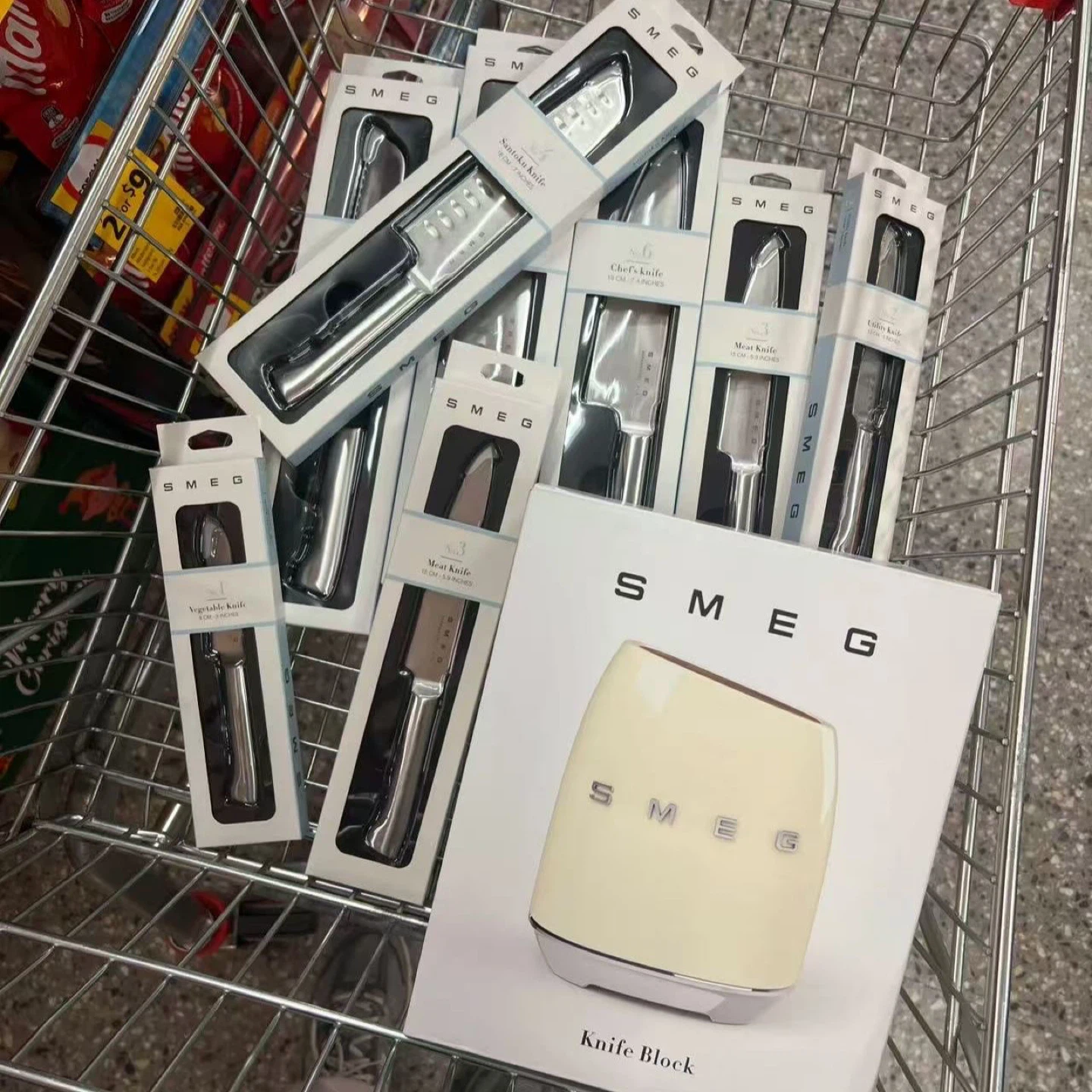 SMEG Knife Block and Set brand new ! - photo 2