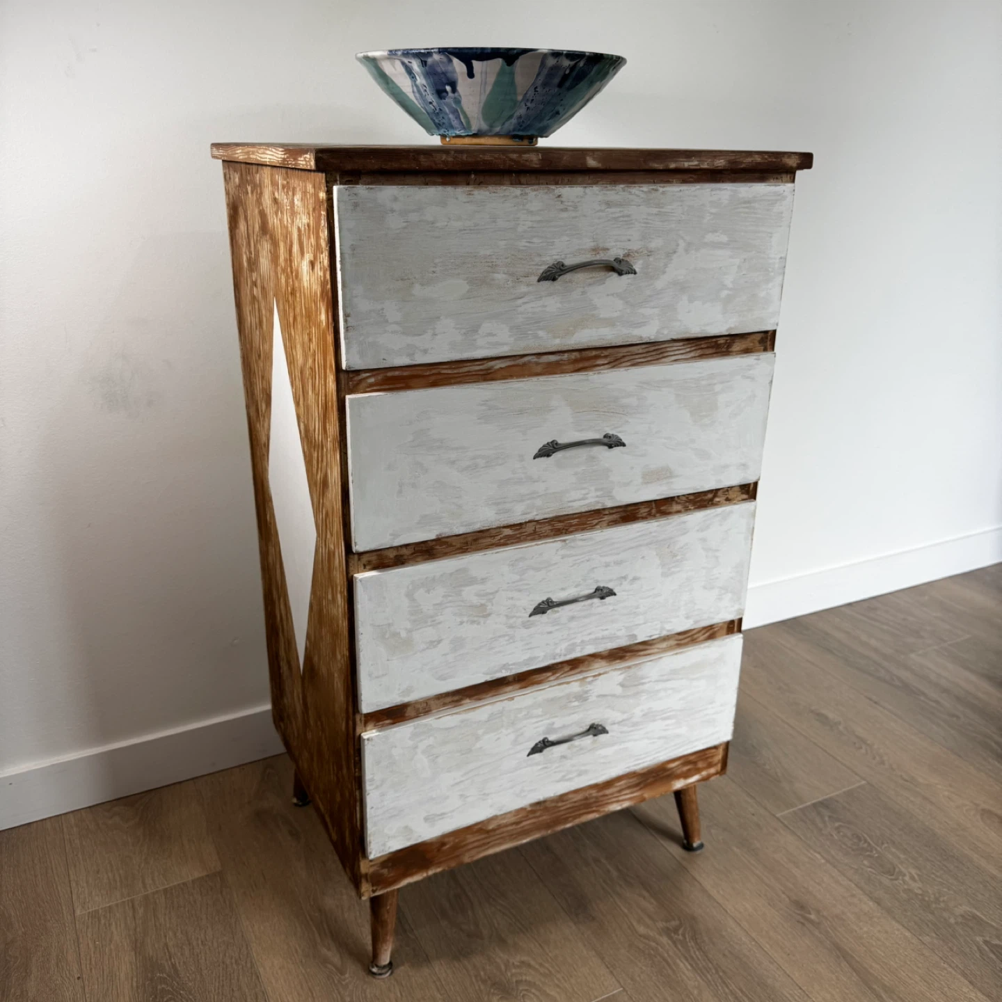 Vintage 5-Drawer Tall Dresser - photo 2