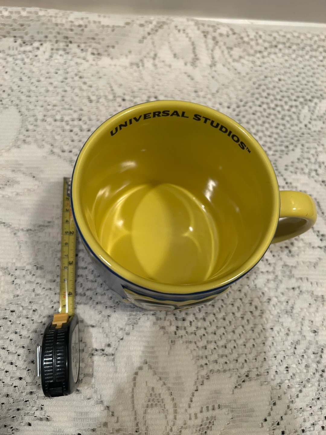 Universal Studios Spongebob "Yes, I've heard of decaf." Mug - photo 3