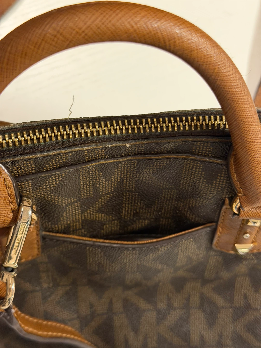 Michael Kors Studded Satchel Handbag - photo 5