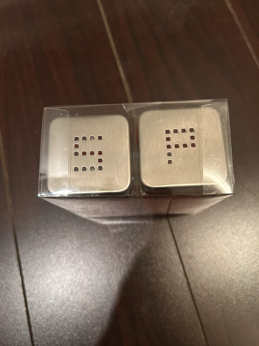 Salt and Pepper Shakers - photo 3