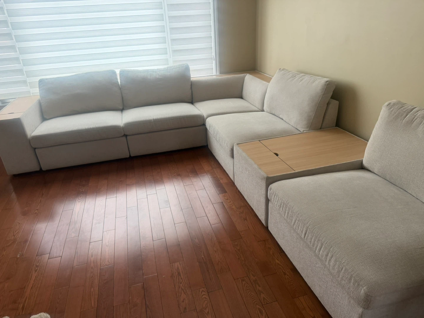Light Beige Sectional Sofa with Storage