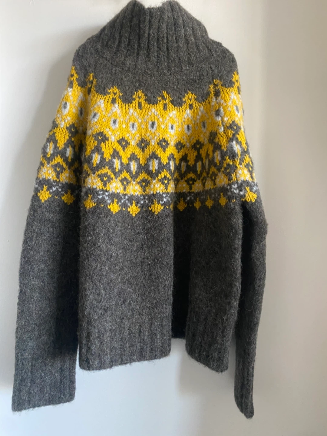 Banana Republic Fair Isle Sweater / Cardigan