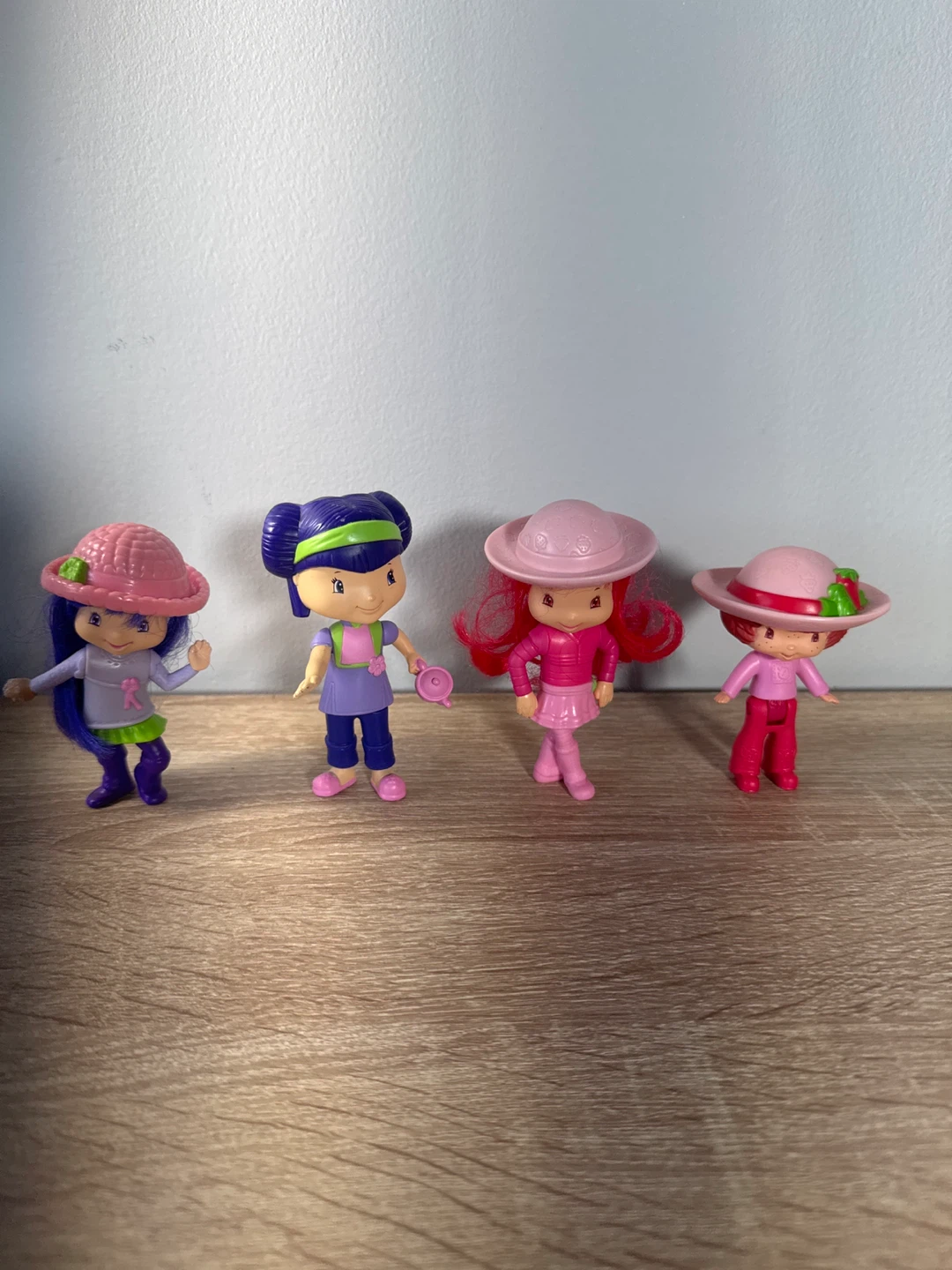 4 Strawberry Shortcake Mini Dolls Mcdonalds toy