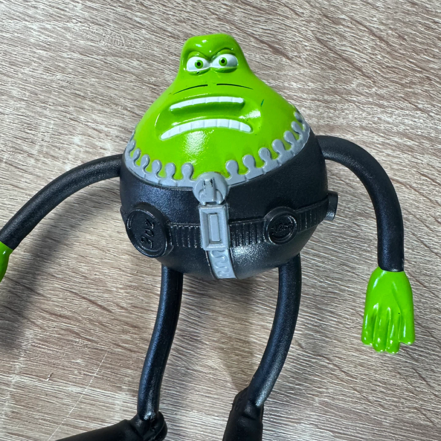 Flushed Away Action Figures Le frog shark boy Catscratch - photo 3