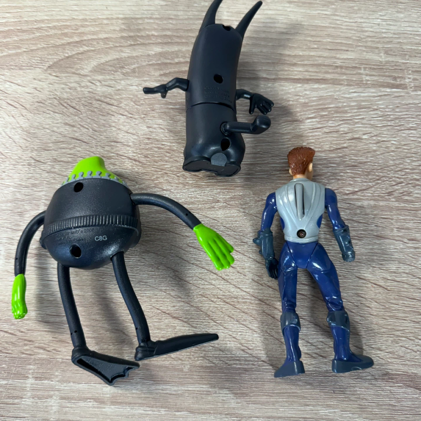 Flushed Away Action Figures Le frog shark boy Catscratch - photo 2