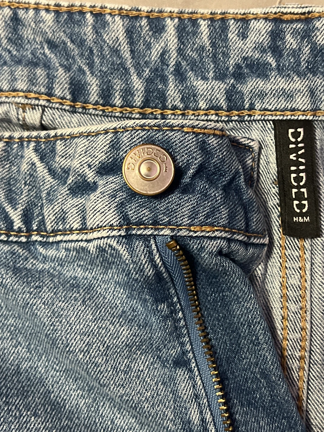 H&M Divided Denim Carpenter Shorts - photo 2