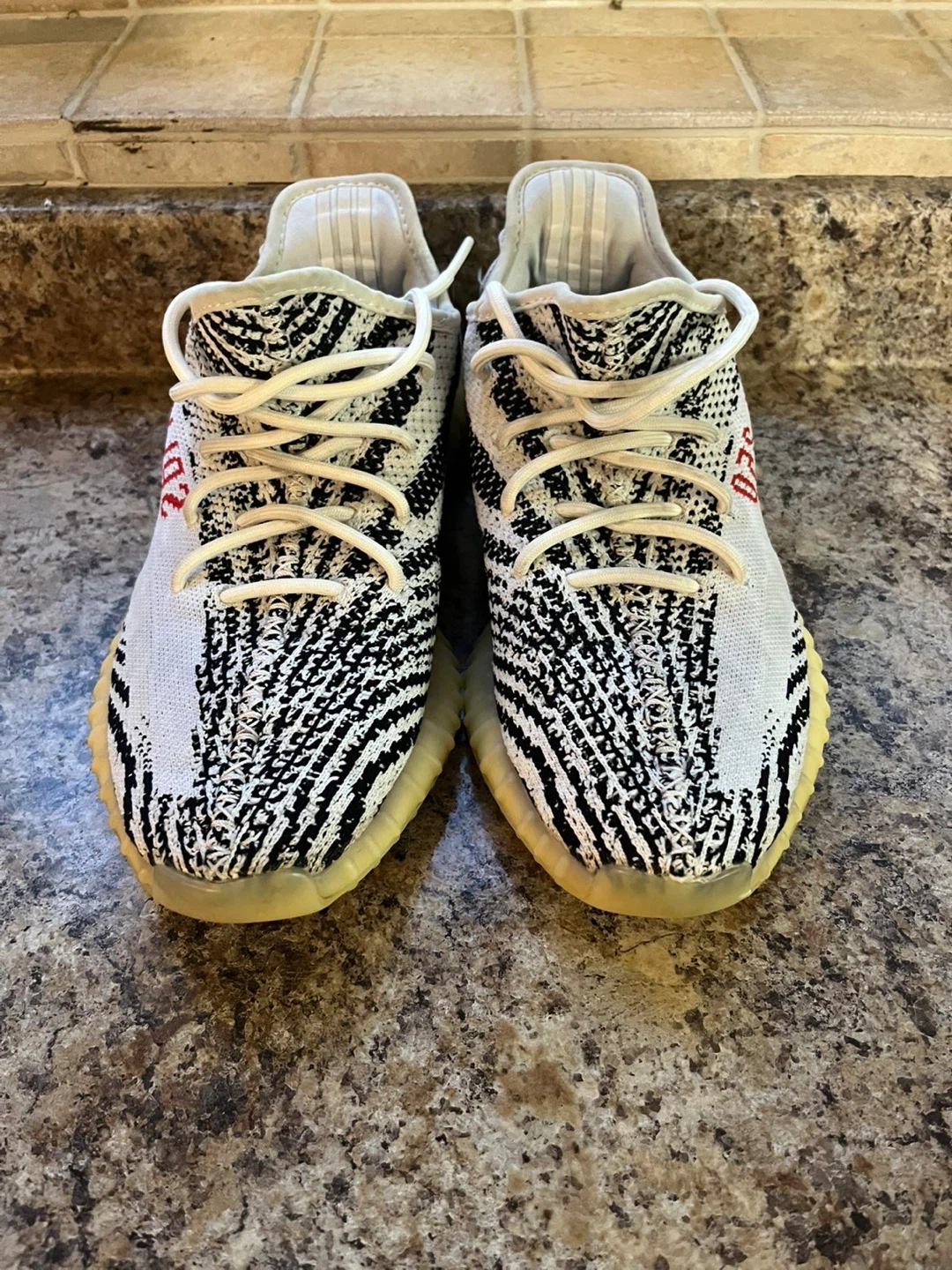 Adidas Yeezy Boost 350 V2 Zebra - photo 3
