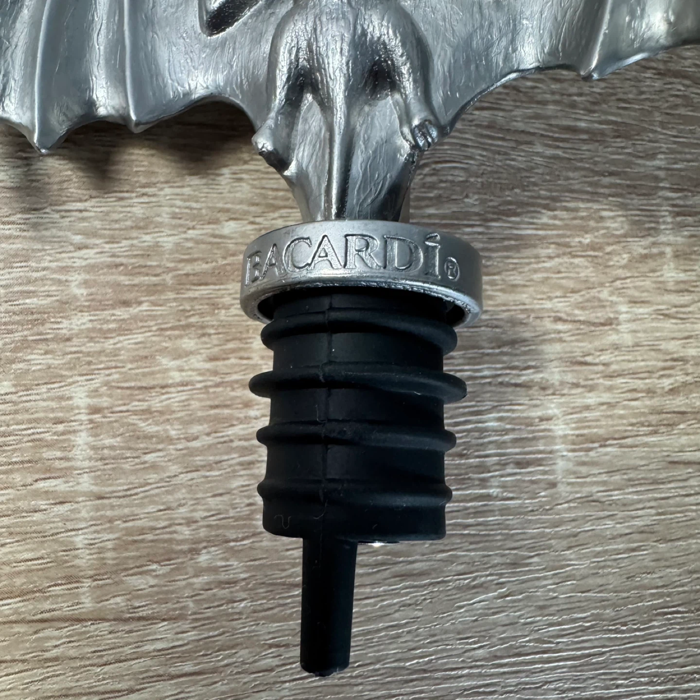 Bacardi Bat Bottle Pourer collectibles - photo 5