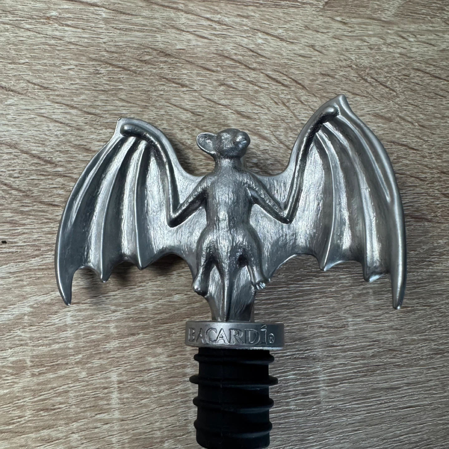 Bacardi Bat Bottle Pourer collectibles - photo 4