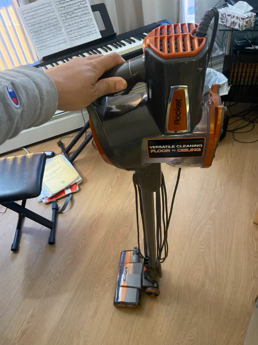 Shark rocket corded vaccuum - photo 2