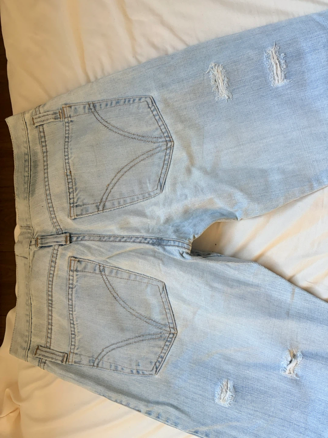 D&G Light Wash Distressed Denim Jeans - photo 4
